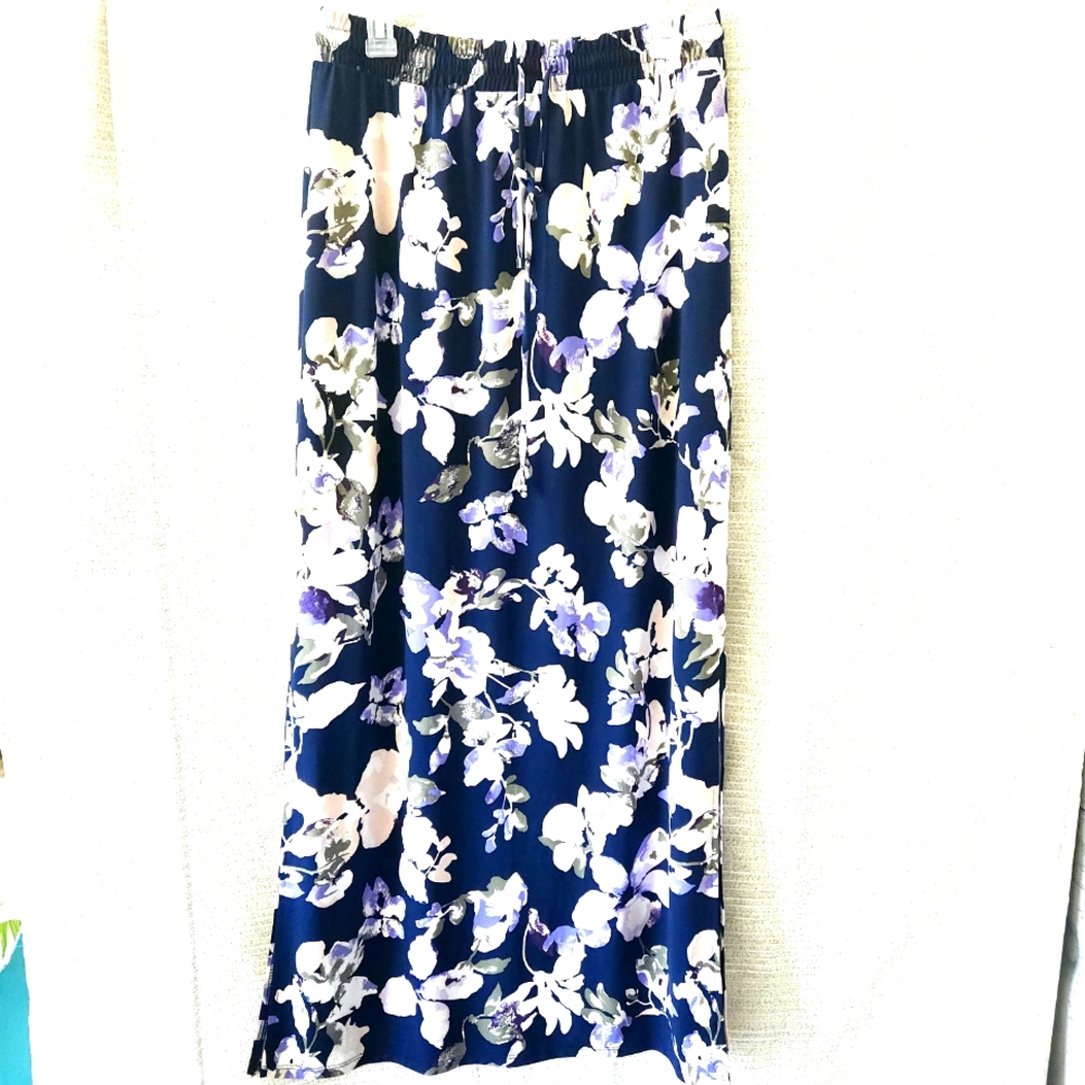 WHBM Floral Navy and Purple Women's Skirt Size S